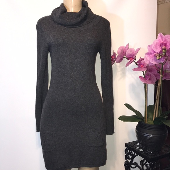 Springfield Dresses & Skirts - Springfield Women’s turtle neck dress small gray